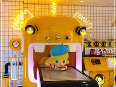 -泡泡玛特POPMART(上海环球港店)