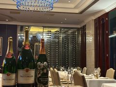 -龙虾酒吧扒房(宁波香格里拉店)