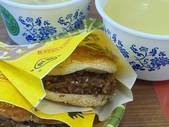 -穆得·老周家牛肉烧饼(普利街店)