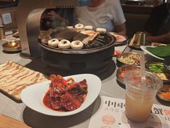 -草家酱蟹炭火烤肉店(珲春南路一店)