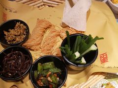 -丁里羊肉小镇(天鹅湖总店)