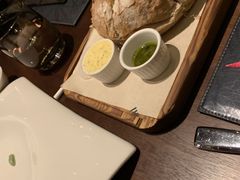 -恰餐厅及酒吧 CHAR Bar & Grill (北京丽都皇冠假日店)