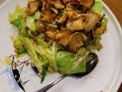 头菜爆螺片-品海楼·大连海胆锅贴馆(东港店)