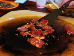 特色牛肉-阿昌白族石板烧(大理古城店)