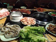 -釜御山海鲜烤肉火锅自助(新城市中心店)