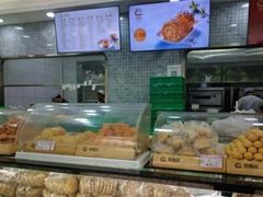 面包甜点陈列柜-闻酥园(青羊区文殊坊店)