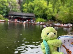 -绍兴东湖风景区