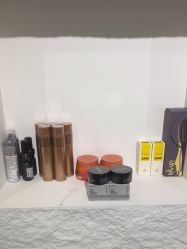 -BOF HAIR BY HONTO