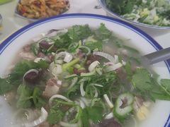 -何记羊汤馆(丽水佳源店)