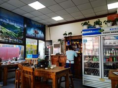 大堂-牛八宝桂林米粉(八里庄店)