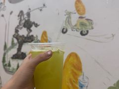 -Bánh Mì Huynh Hoa