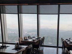 -瑞吉酒店·The Drawing Room闲逸廊·云端下午茶·夜奢Whiskey