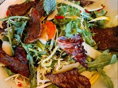 蜜汁牛肉蔬菜沙拉-哈蒙德餐厅
