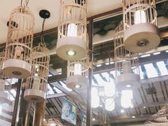 -阿瓦山寨·湘菜现炒·剁椒鱼头王(咸阳总店)