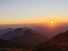 -黄山光明顶山庄