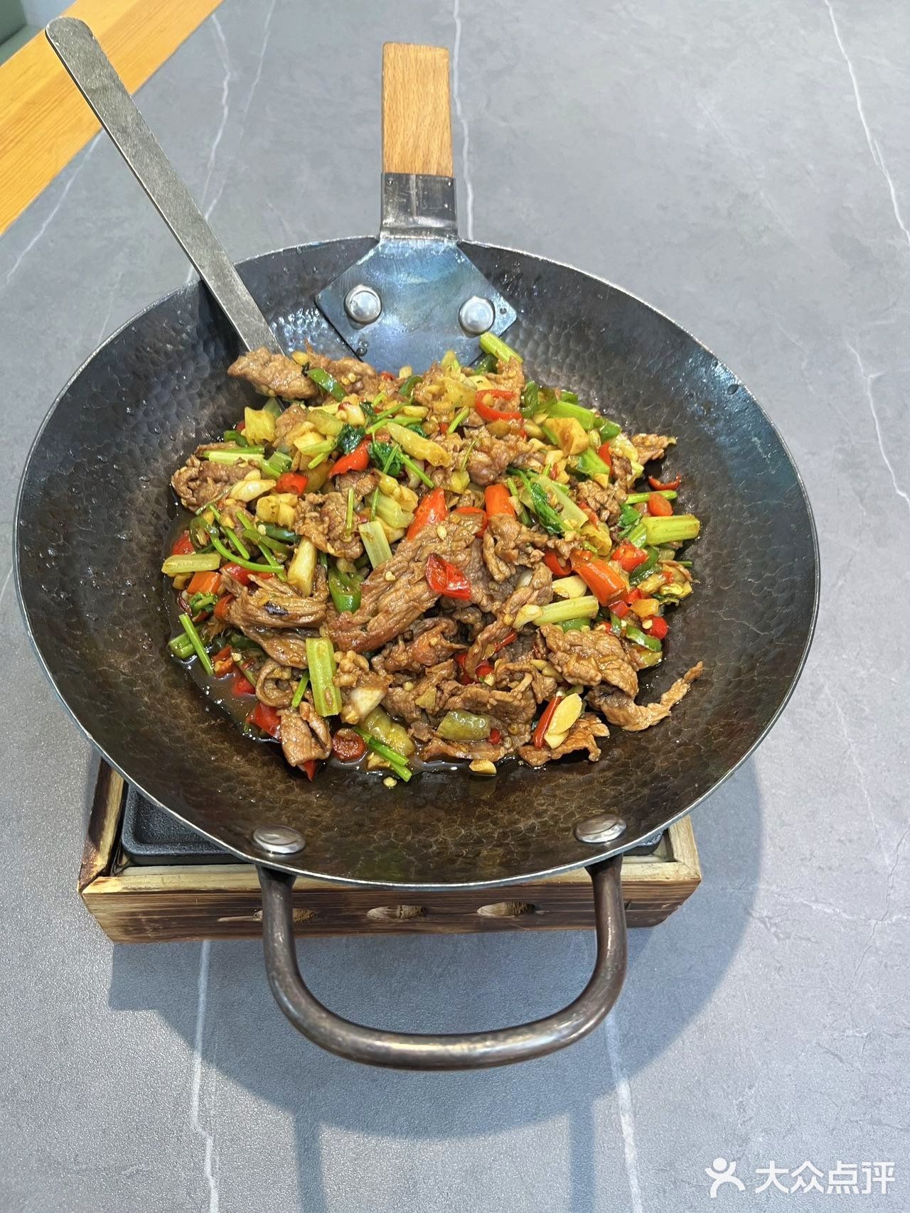 哈尔滨,爱吃湘菜的小伙伴放心去打卡