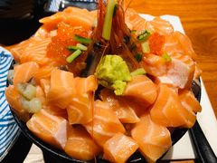 三文鱼火山丼-魔丼屋(日月光店)