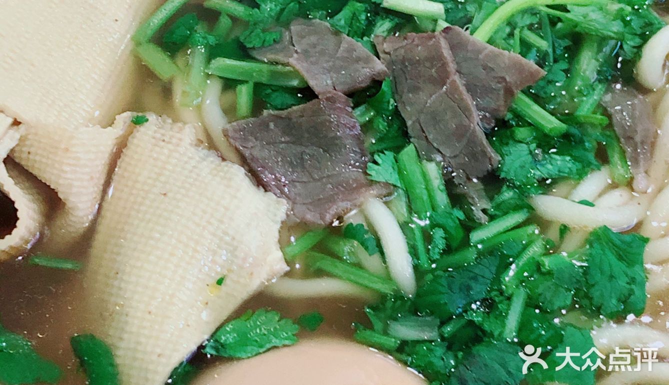 忒~接地气儿的拉面馆了