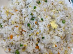-鑫渔港海鲜本地菜·山海关浑锅(东戴河店)