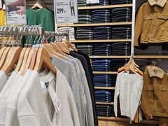 -优衣库(东莞东城万达广场店)