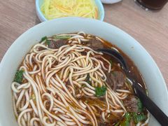 -李先生牛肉面快餐厅(白塔店)