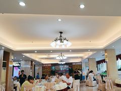 -贺富酒家(白藤二路分店)