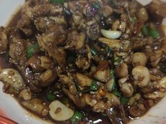 -老三样·美食研究中心(世贸路店)