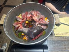 -刘姐啤酒鱼民族演艺餐厅(阳朔美食抗战路店)