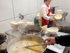 -文山荷鲜居(翠湖店)