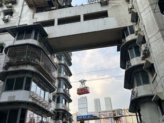 -白象居