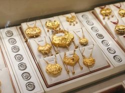 -菜百首饰(北京SKP店)