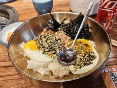 -明洞阿姨·韩式酱蟹烤肉·创意料理(三元桥店)