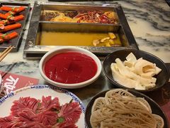 -月满大江火锅(总府路店)