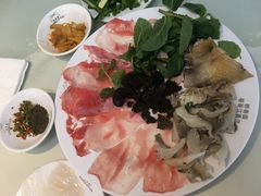 肥牛过桥米线-桥香园云南过桥米线(金马碧鸡店)