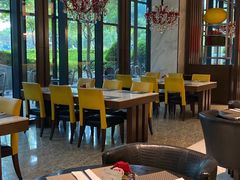 -上海虹桥西郊假日酒店