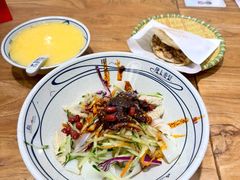 -陇上秦轩西安biangbiang面(朝龙汇店)