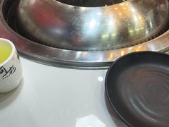 -哈尔滨烧烤·山河村铁锅炖(交大店)