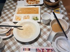 -新大咀港式茶餐厅(宝山万达店)