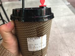 驰名丝袜奶茶-香港鸿记冰室