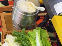 -四季喧黔味豆米火锅(万达广场店)