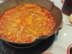 -毛辣果·贵州红酸汤牛肉火锅(西单店)