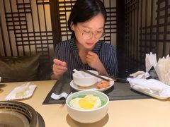 -余欢领鲜火锅(新街口店)