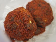 可可风味肉松小贝-鲍师傅糕点(江苏路店)