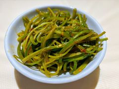 -罗霸蛮老岳阳大排档·鲜货烧烤·土吊子煨砂锅烧菜
