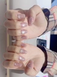 -瞧·享轻奢美甲美睫