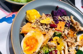 Roasted Sweet Potato and Chicken Salad