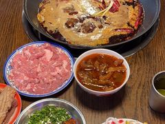 -萍姐火锅·公路夜市(武汉首店)