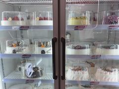 -DQ·蛋糕·冰淇淋(三亚青春颂店)