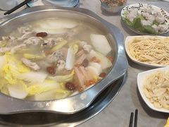 -光头药膳鸡(莱茵小镇店)