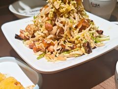 -东口码头·烧鸽子·鱼头泡饼·地方菜(金鹰悦城店)